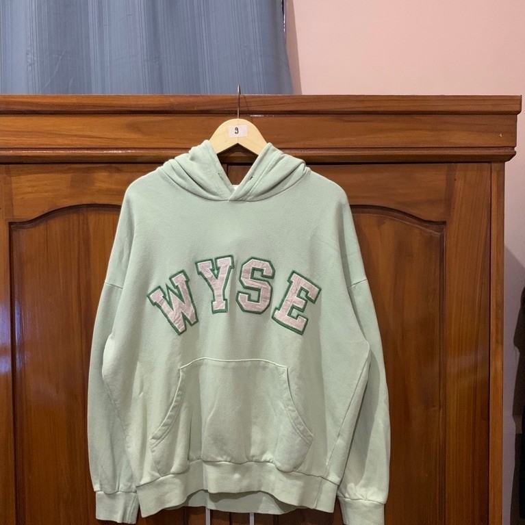 HOODIE WYSE SAGE 2