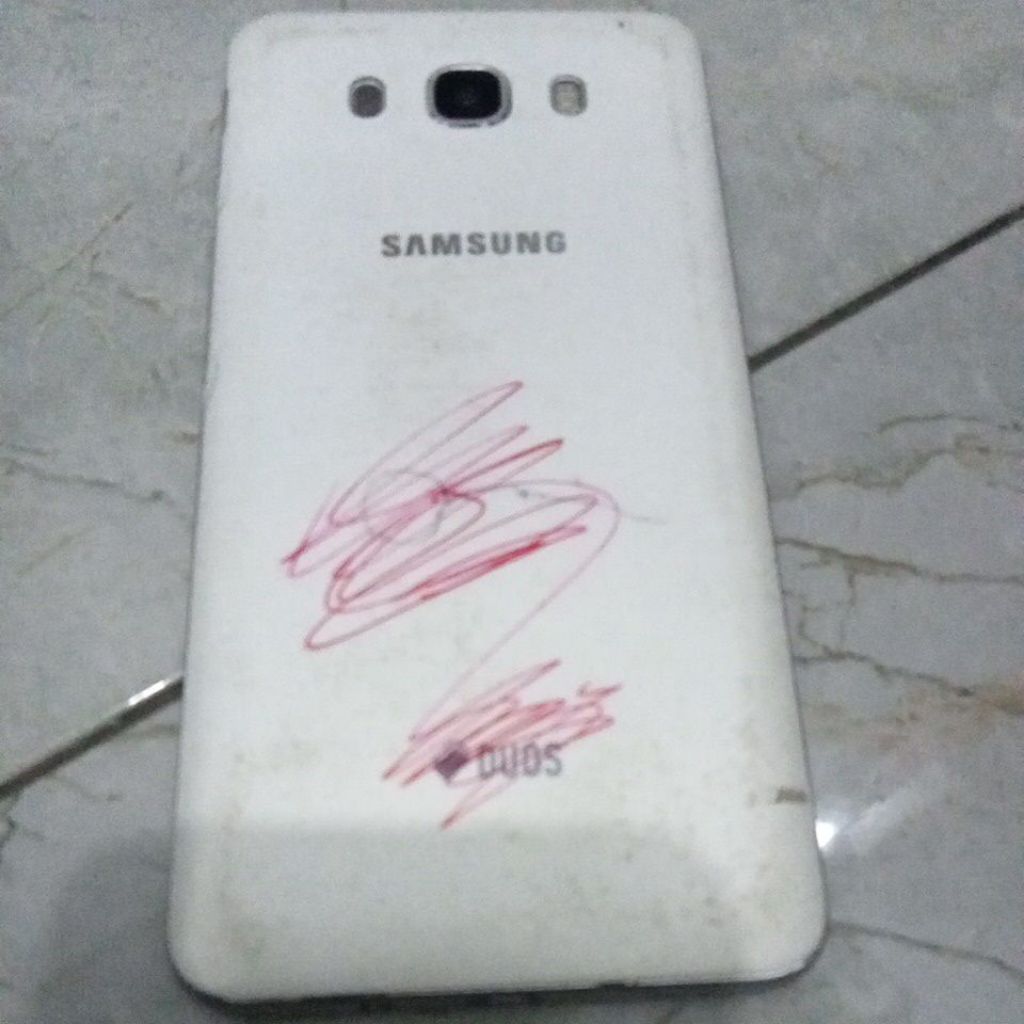 Samsung galaxy J710GN/DS minus