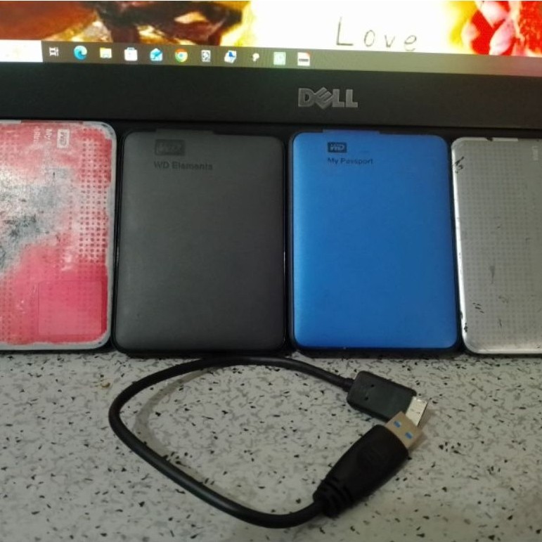 Hard Disk Eksternal 1TB WD 100/100