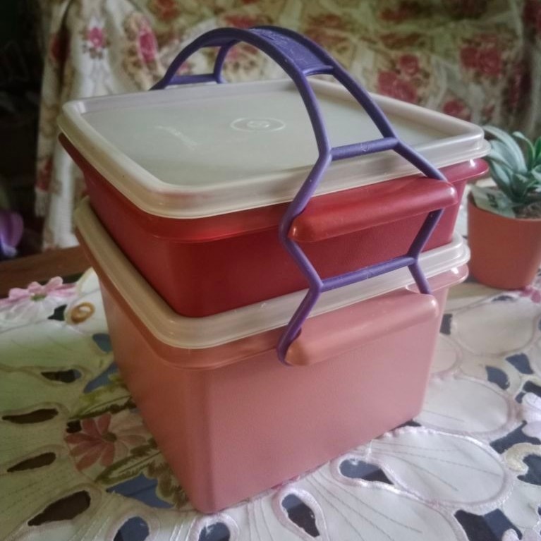 Rantang CAS Tupperware second
