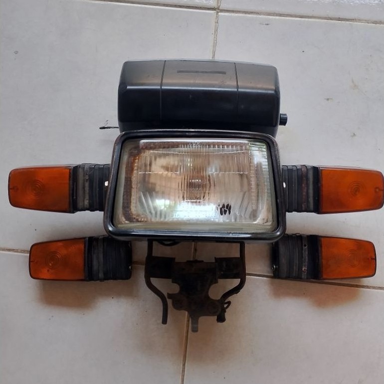 lampu depan gl max gl kotak