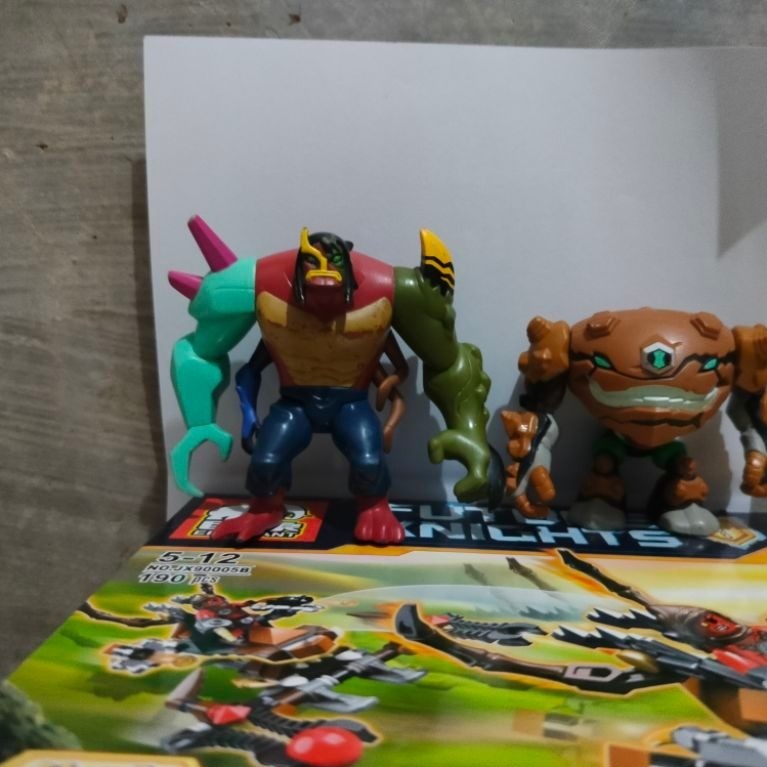 figur Ben 10 original cn