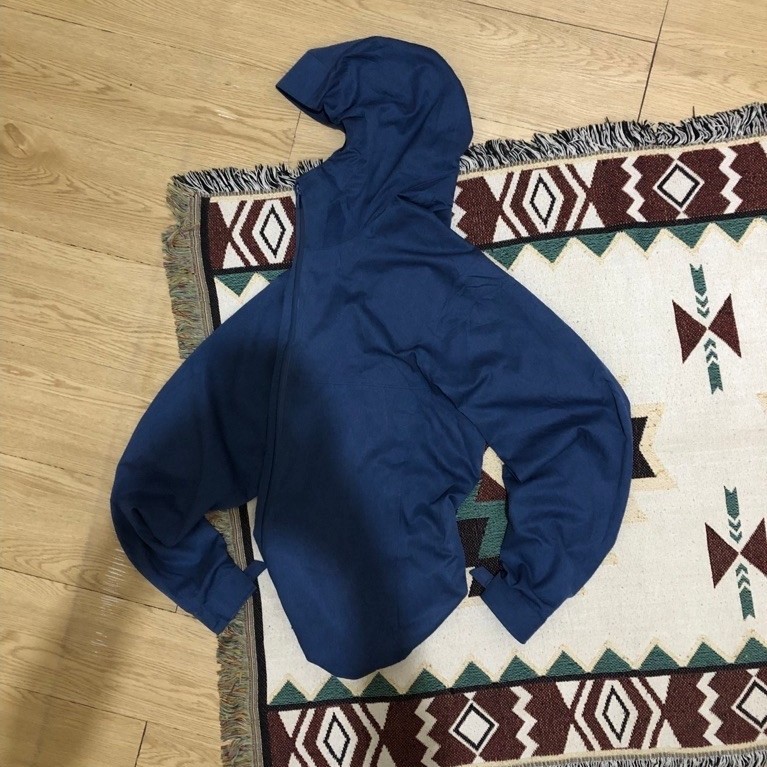 (HARGA NET / PAS) UNIQLO BLOCKTECH PARKA JAKET BLUE JEANS SIZE L-XL USED CONDITION / UNIQLO BLOCKTEC