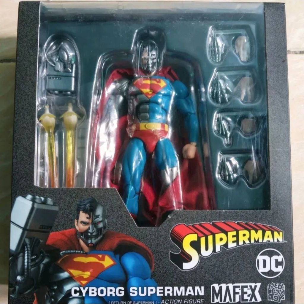 mafex cyborg Superman original