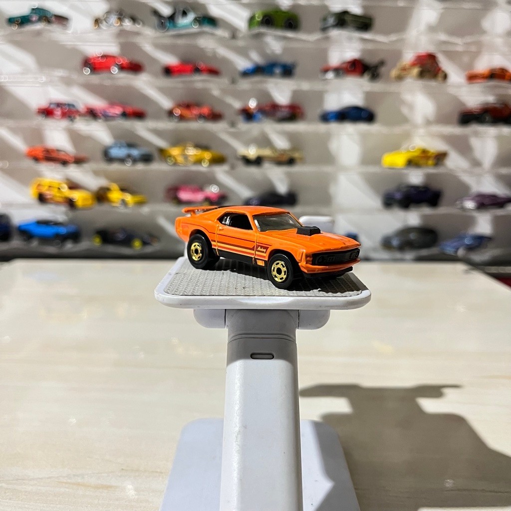 Hotwheels Mustang Mach 1 loose 99%