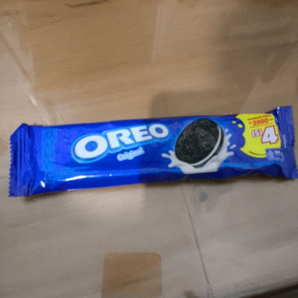 Biskuit Oreo isi 4 keping 33 gr
