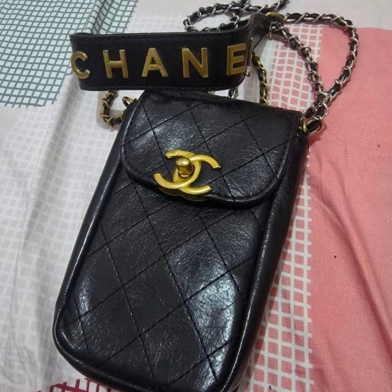 preloved tas hp chanel kulit asli, besi sdh embos, furing sdh embos