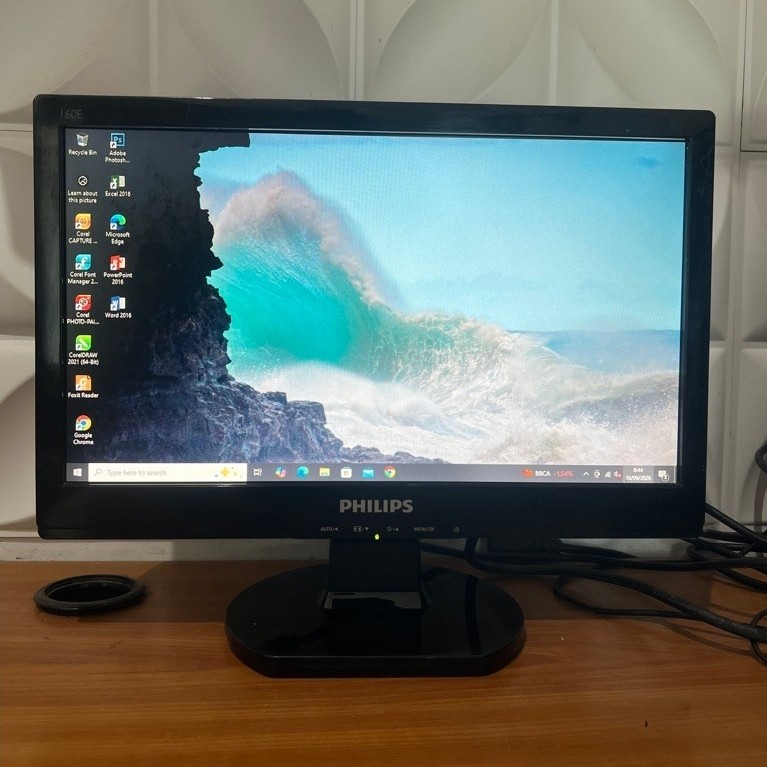 MONITOR 16 INCH