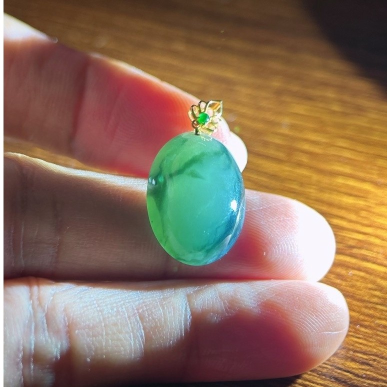 LIONTIN EMAS 18K NATURAL JADEITE JADE / GIOK BURMA TYPE A + Memo Gri 641