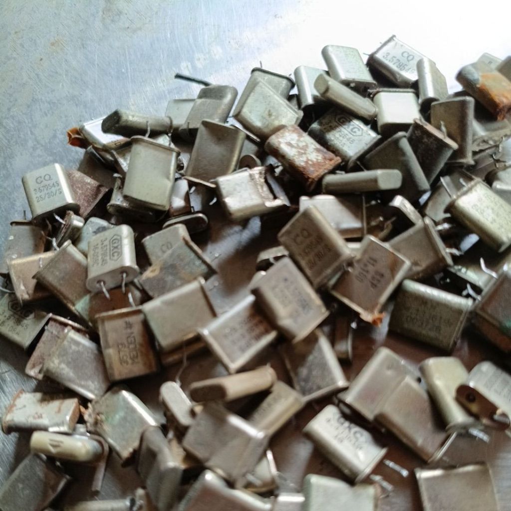 1 kg kristal osilator rusak