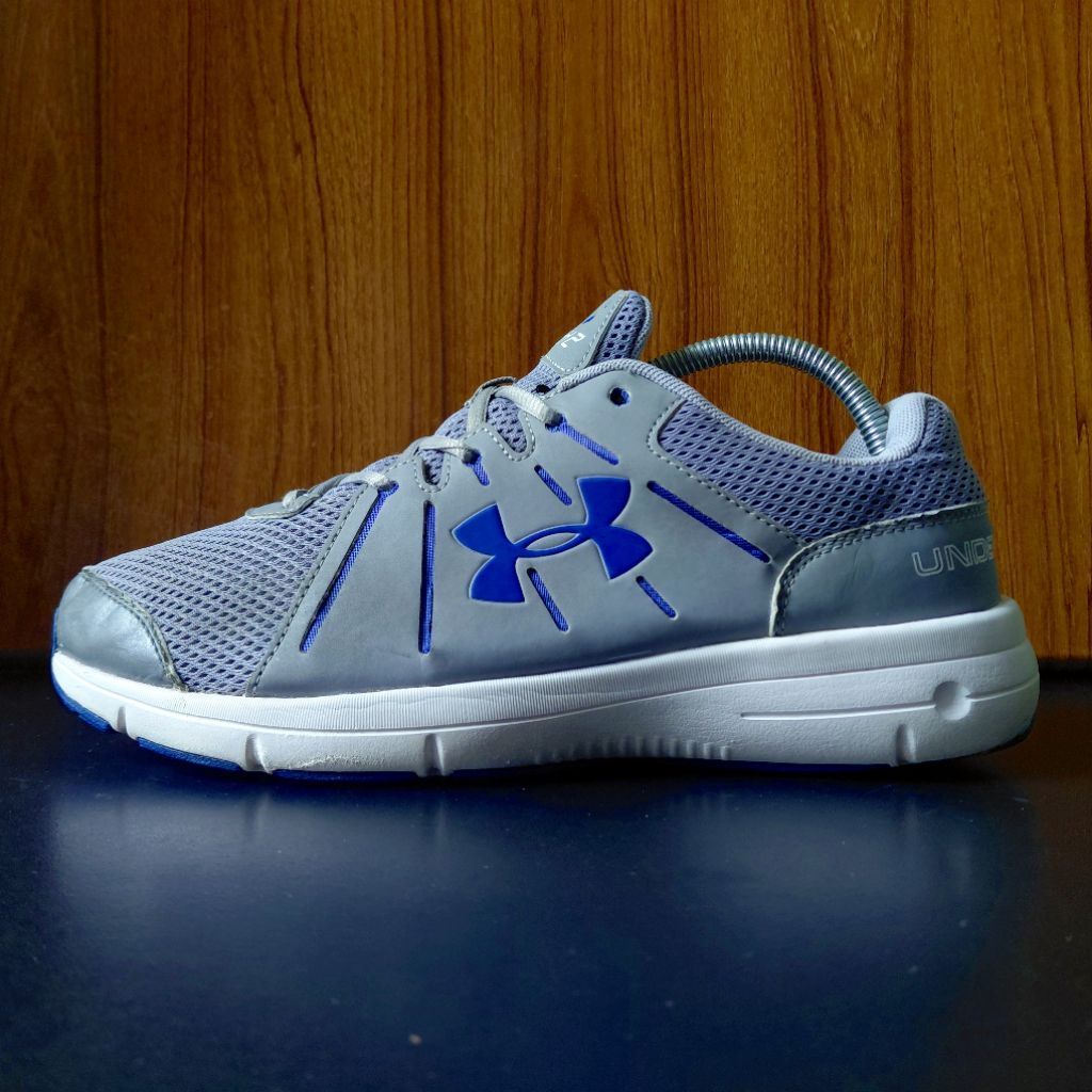 Sepatu Under Armour Running | Size 42.5/27cm | Sport Sneakers | Second Preloved 2nd