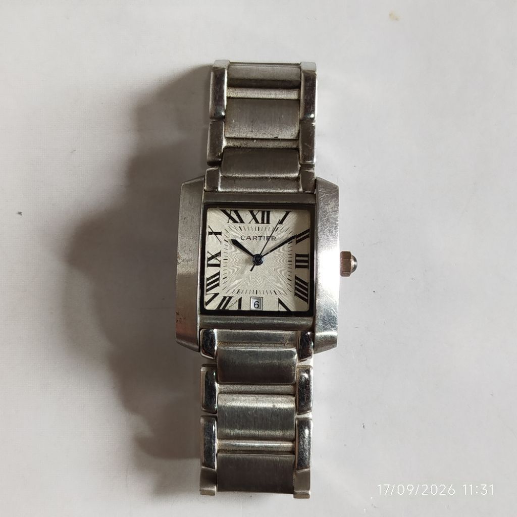 Bahan jam tangan CARTIER off rusak