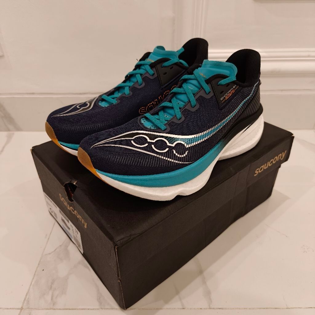 SAUCONY ENDORPHIN AZURA