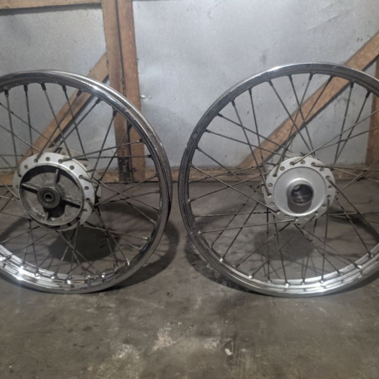 Pelek set karisma ORIGINAL depan belakang,copotan motor+ pelek karisma+ supra x 125,
