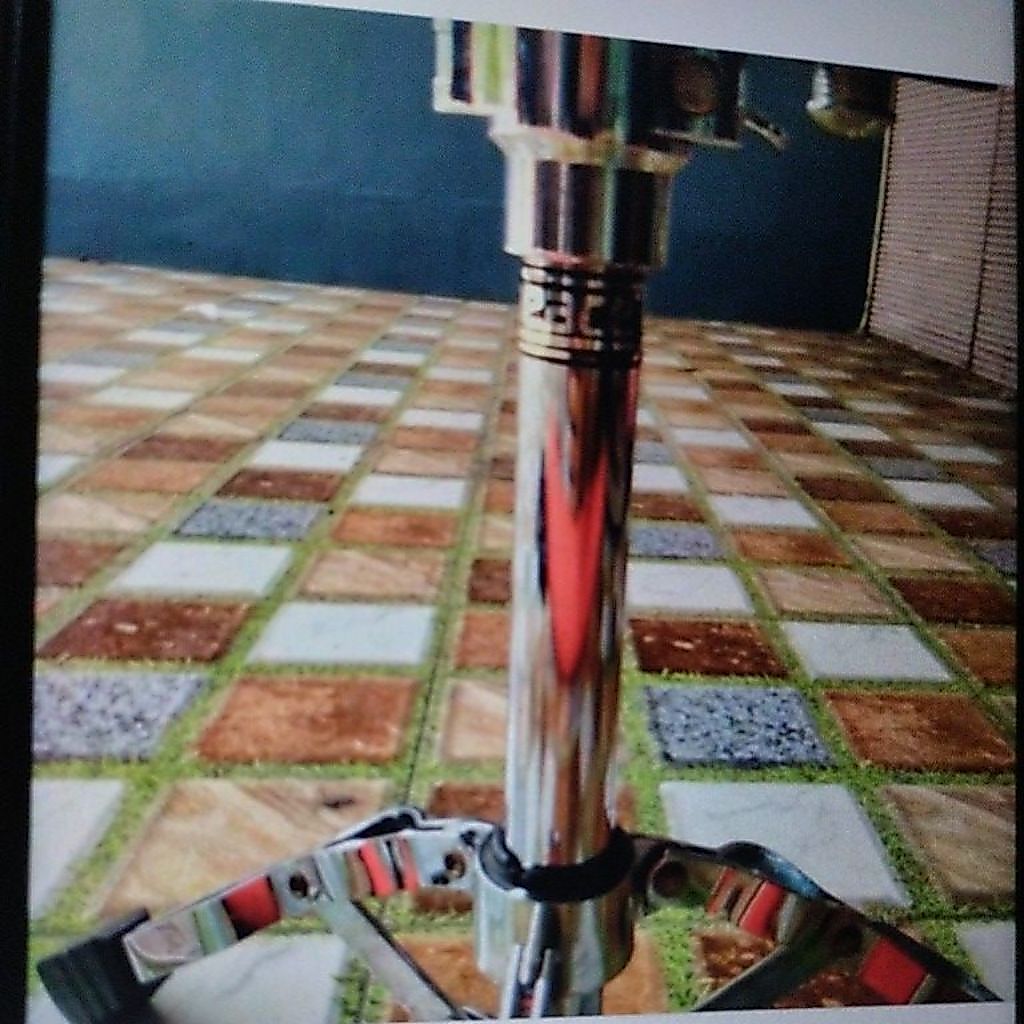 Stand snare drum peace second