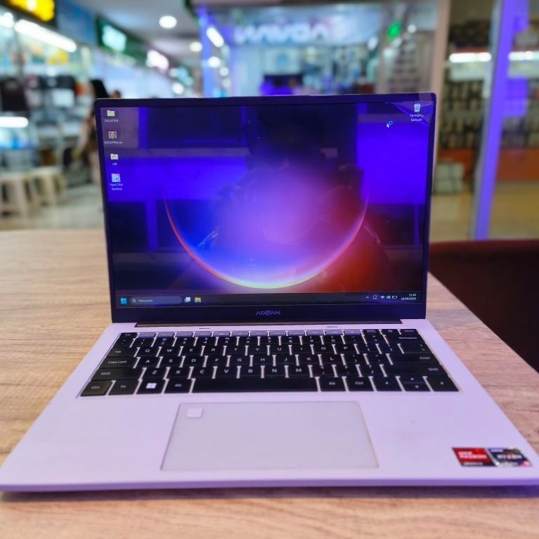 ADVAN WORKPLUS,AMD RYZEN 5 6600H,RAM 16GB,SSD512,