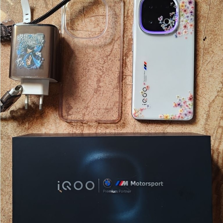 iqoo 13 16/512gb second fullset