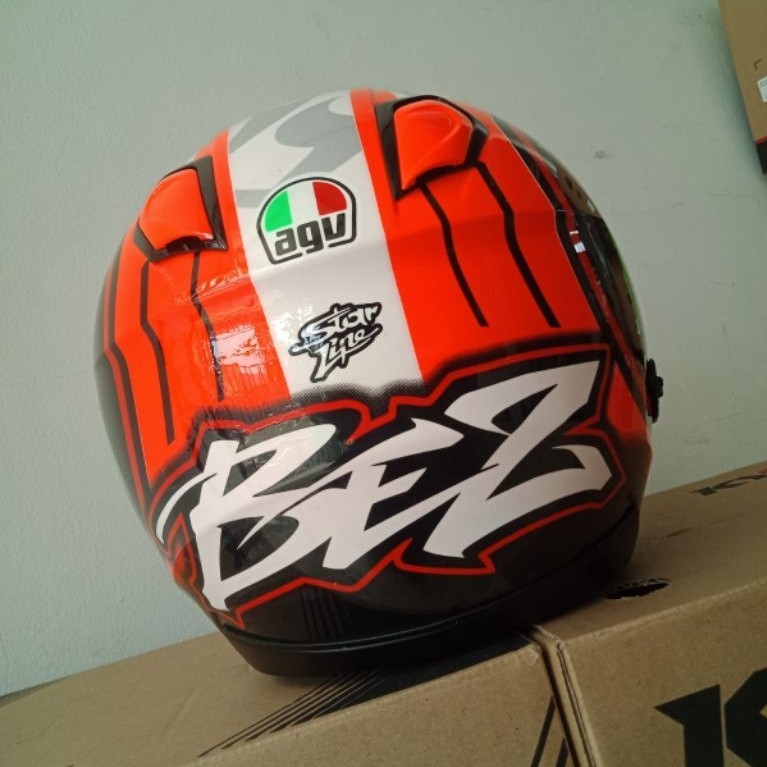 HELM KYT KYOTO BEZZECCHI REPAINT