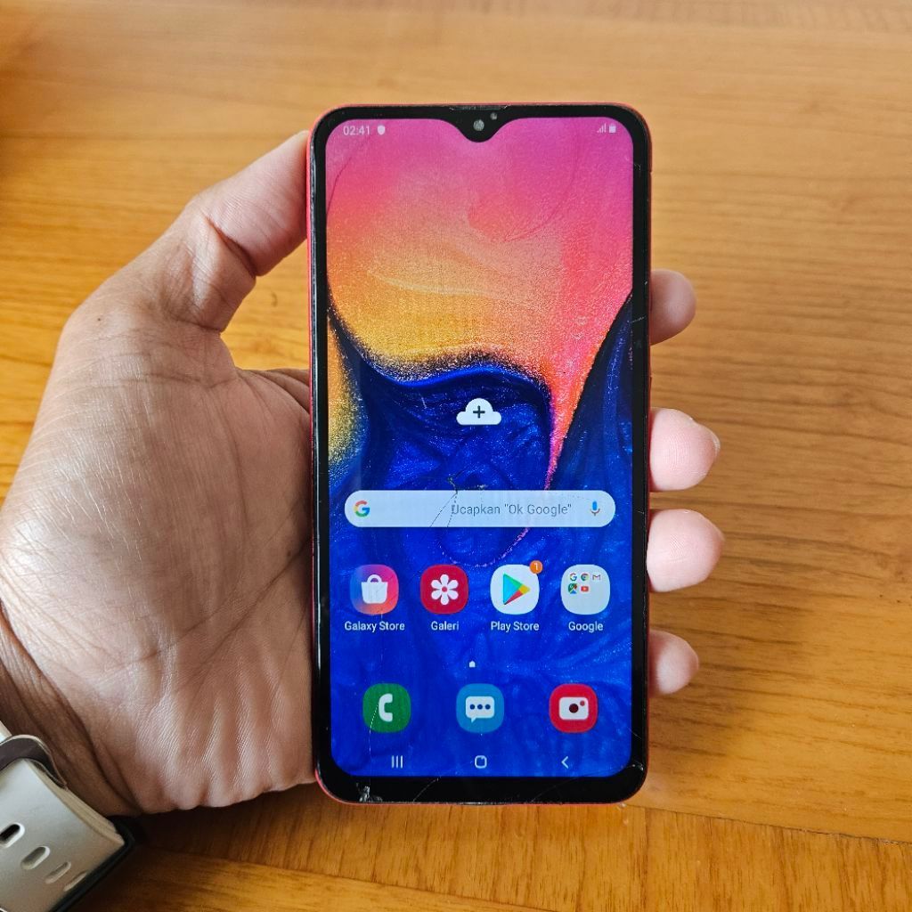 SAMSUNG A10 2/32gb (Minus) HP Second Murah