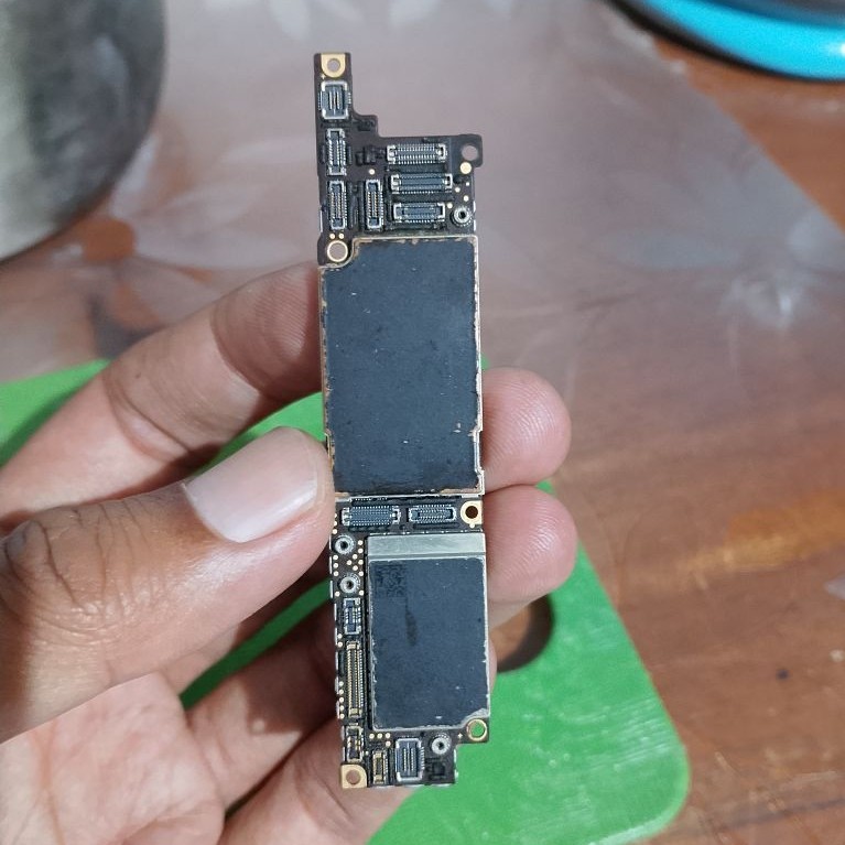 Mesin iPhone XR