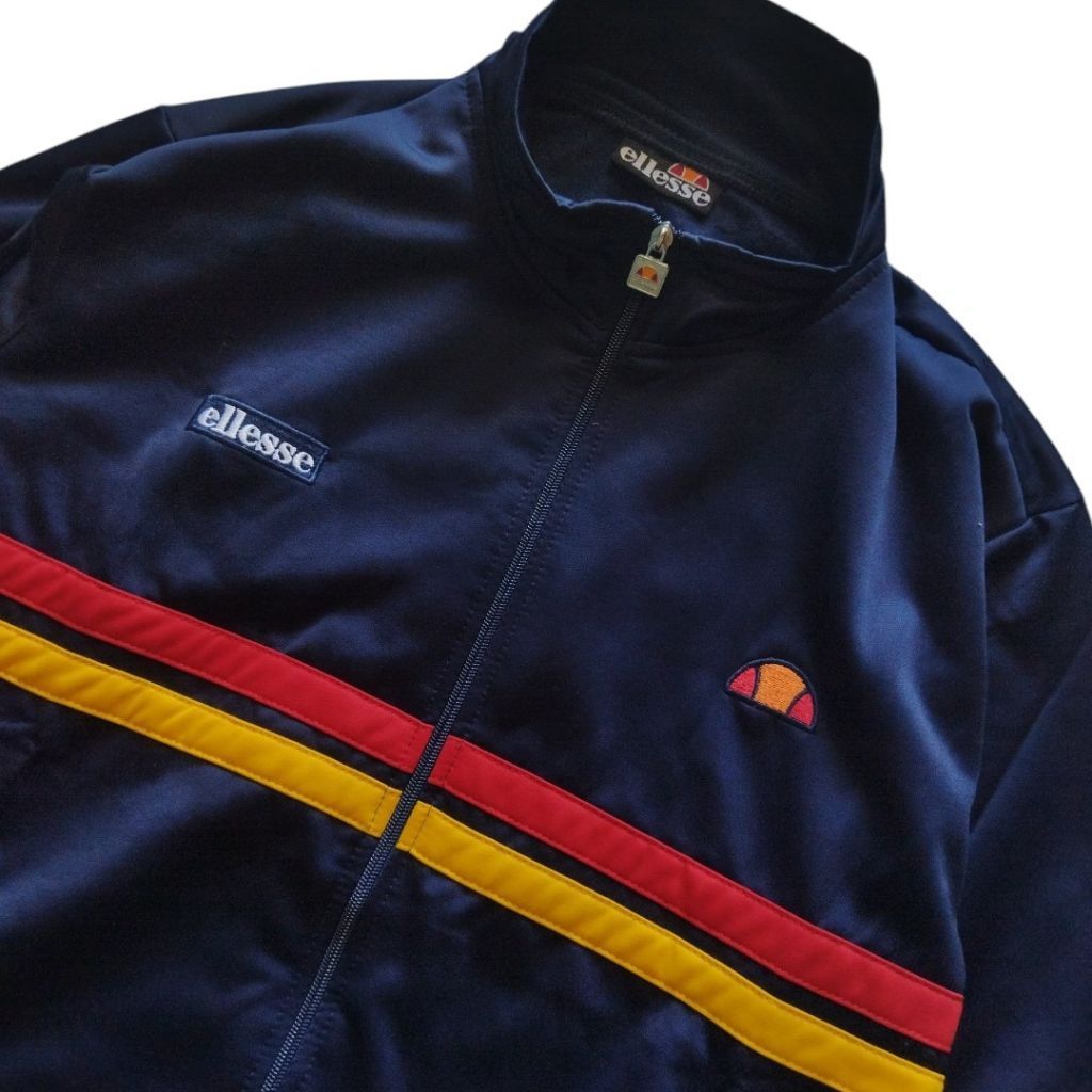 Tracktop ellesse / ellesse second / tractop / tracktop second //