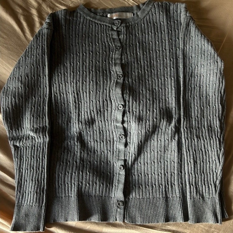 Preloved Carla Cable Knit Cardigan