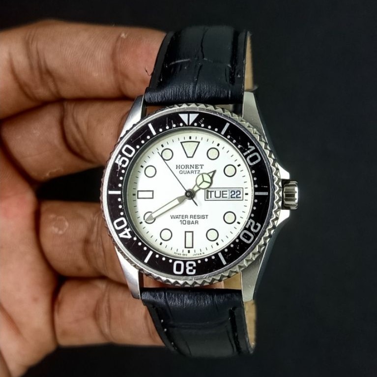 CASIO HORNET HN-300 QUARTZ ORIGINAL