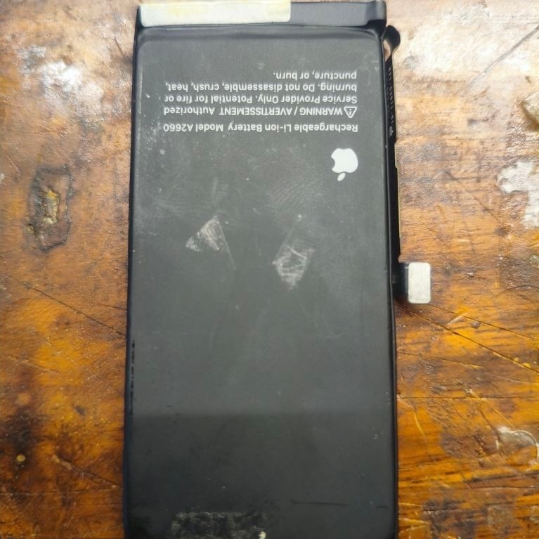 batrai iphone 13 mini bekas