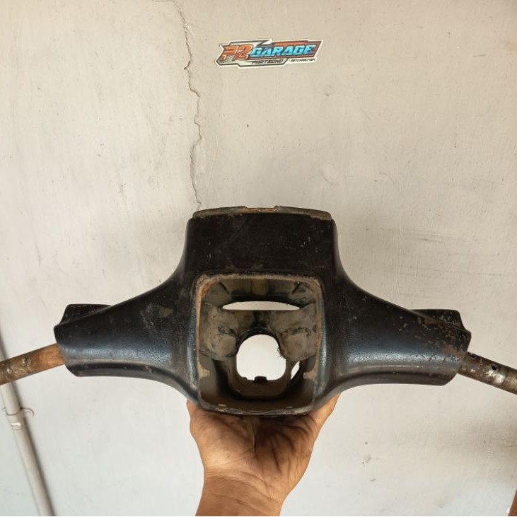 Batok set atas bawah stang pangkon Yamaha V80 V 80 original second