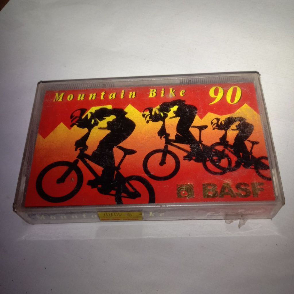 Kaset Pita KOSONG BASF C90 Edisi MOUNTAIN BIKE (SEGEL)