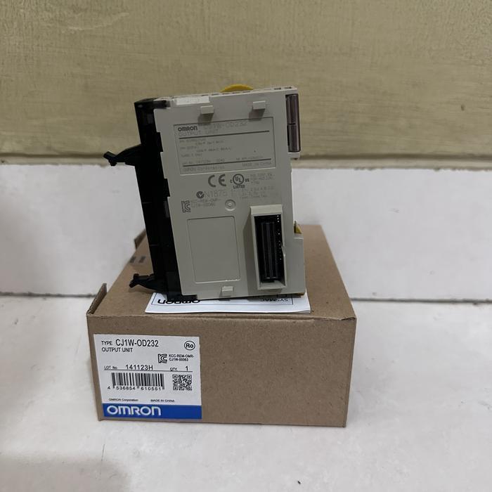 PLC OMRON CJ1W-OD232 ORIGINAL DAN TERPERCAYA