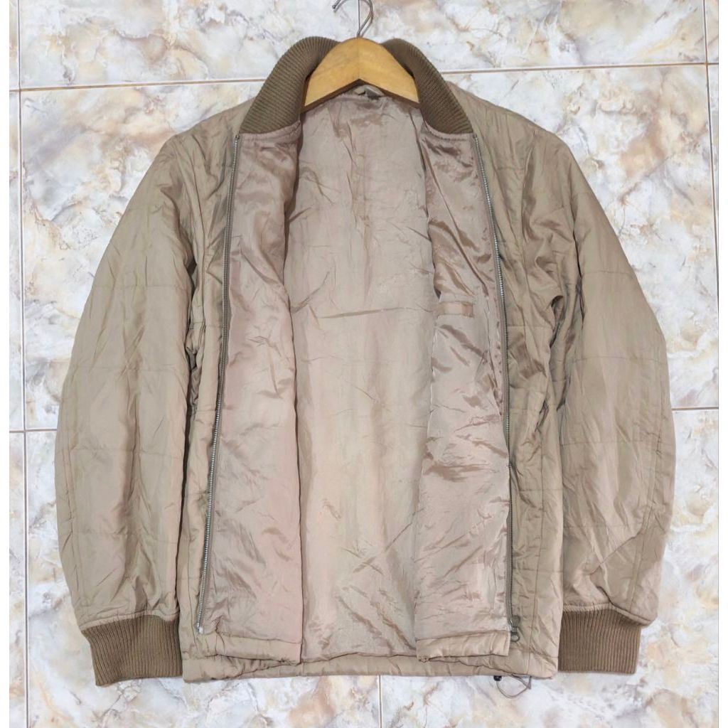 jacket bomber, jacket uniqlo, bomber UNIQLO, jacket coklat