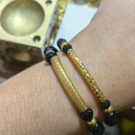 Gelang Pandora Cristal titanium berlapis emas