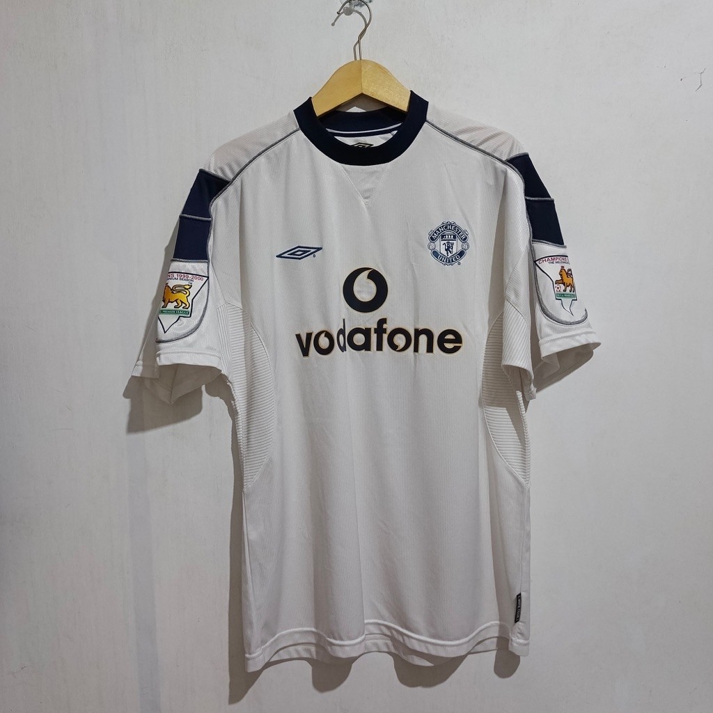 Manchester United Away Season 2000-2001 Size L NNS + Patch Remake HK