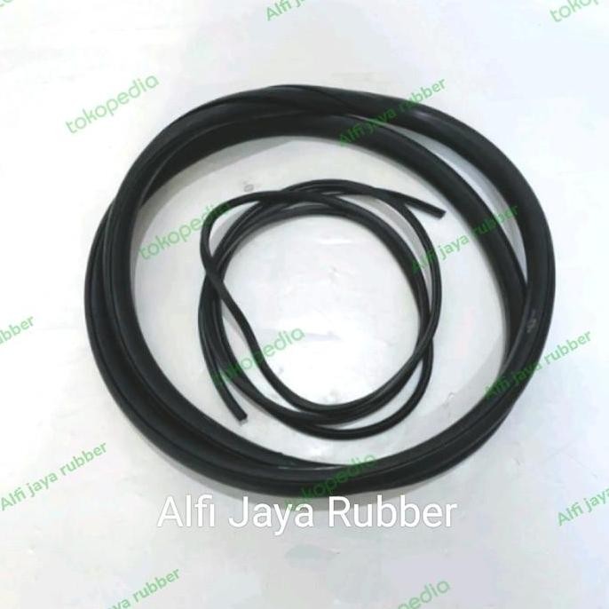 Karet Kaca Belakang Pick Up Kijang Super