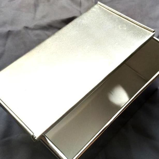 

Loyang Roti Tawar Loyang Roti Bertutup Ukuran 20X10X10