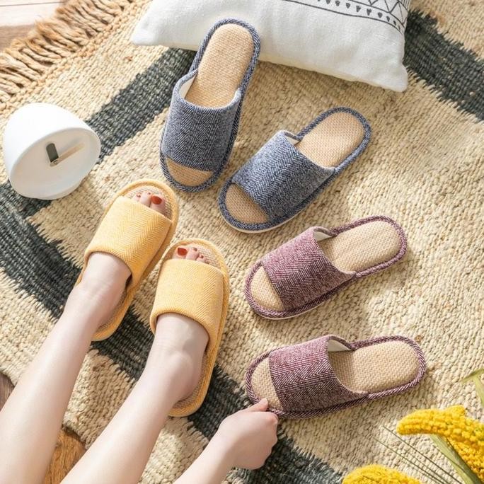 

ZEN Sandal Rumah Empuk PREMIUM Berkualitas Nyaman Modis Unisex Sendal Slippers Sandal Kamar NS