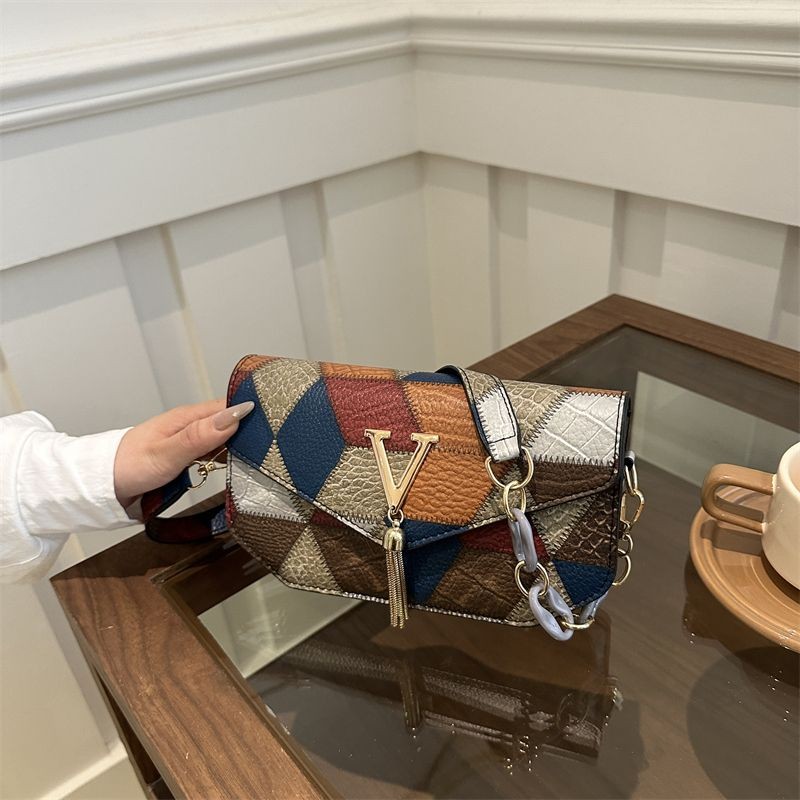 Chain Crossbody Bag Small Square Bag