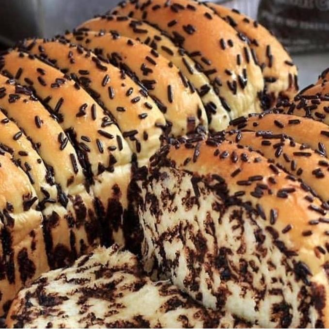 

Roti Sisir (coklat keju/ smoked beef keju/pisang coklat/garlic cheese)