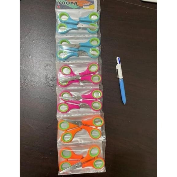 

Promo..!!! Gunting Warna 12 Pcs Stainless Steel Do86