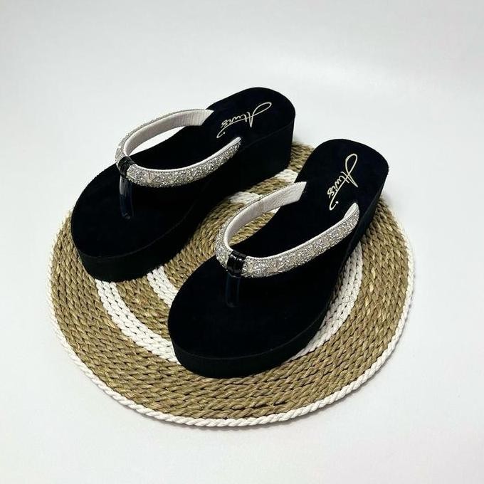 DT12 >> Gwen Sandal Wedges Jepit Wanita Premium Impor Tinggi 5cm Sendal Cewek Kasual Kekinian Karet 