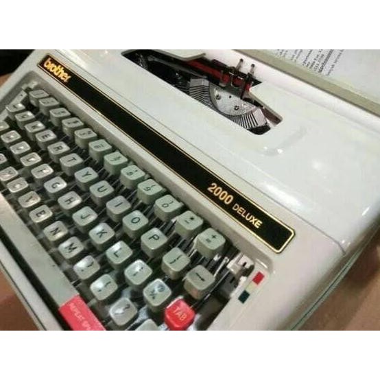 BROTHER 2000 DELUXE Inc KOREA Made TA Royal -Mesin Ketik/Tik Manual