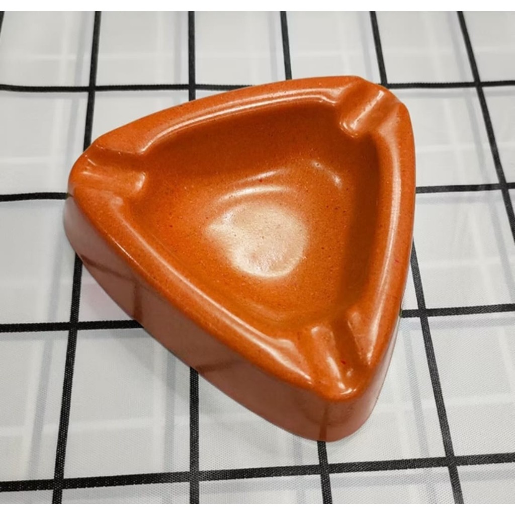 asbak segitiga melamin,asbak rokok serbaguna