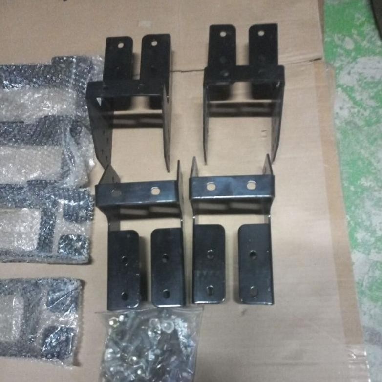 Bracket footstep crv  gen 3