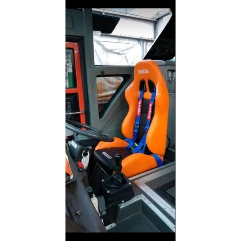 jok racing penganti jok standar mobil truk