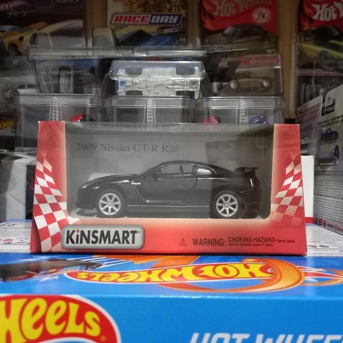 Kinsmart Nissan GT-R R35 Hitam