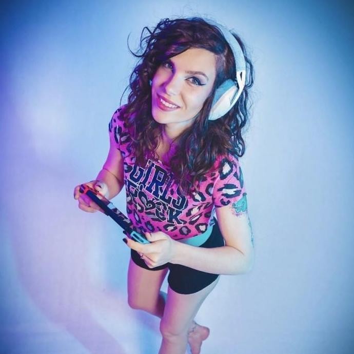 Logitech G435 Wireless + Bluetooth Gaming Headset Lightweight G 435