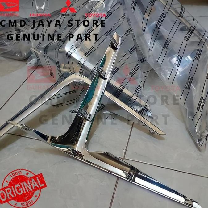 List Garnish Chrome Foglamp Avanza Veloz 2022 Orinal