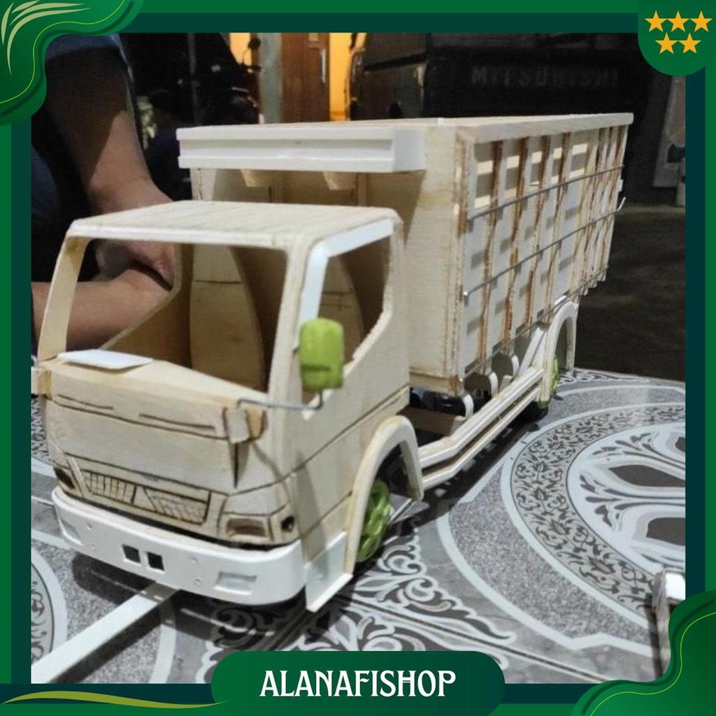 Miniatur Truk Oleng Stil Herex Skala 14 Ban Spon Ori