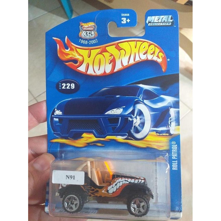 HOT WHEELS ROLL PATROL HITAM